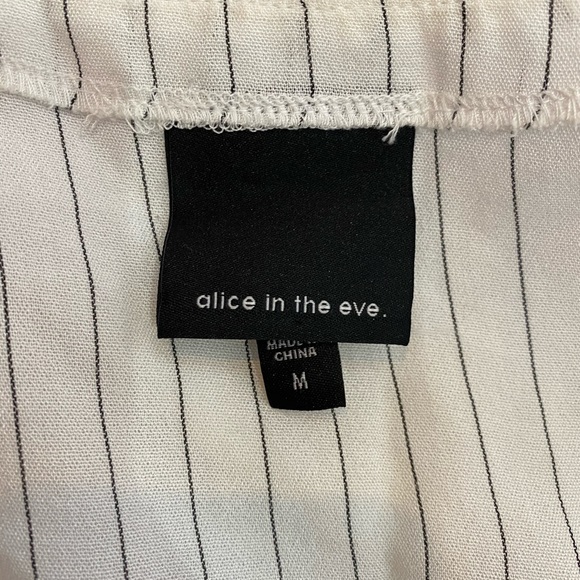 Alice in the Eve tie top white and black womens - Picture 3 of 5